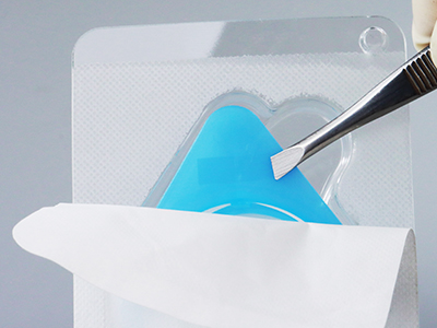 外包裝凹槽設(shè)計(jì)，更方便取用