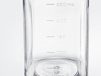 瓶身透明度高，刻度線清晰、準(zhǔn)確