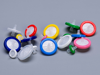 聚丙烯外殼帶有顏色環(huán)，以區(qū)別不同材質(zhì)過(guò)濾器