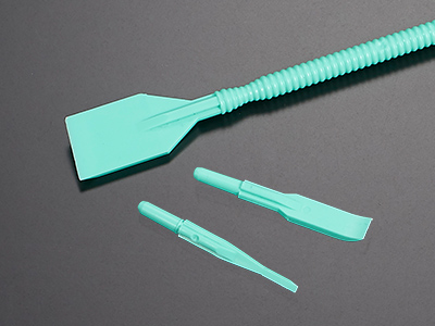 獨特的雙功能設計，另一端配備“刮刀型”結(jié)構(gòu)提供無死角處理